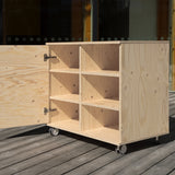 Detská policová komoda na hračky.