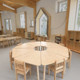 Smrekový detský stôl Trojuholník.