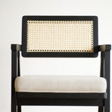 Čierna dubová jedálenská stolička s čalúneným sedákom Wien.