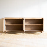 Dubová komoda s ratanom Dobling.