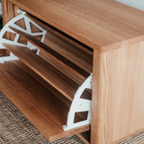 Masívny dubový botník Versteck.