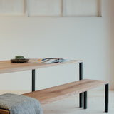 Dubový jedálenský stôl Zeit.