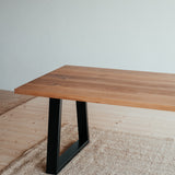 Dubový jedálenský stôl Formig Metall.